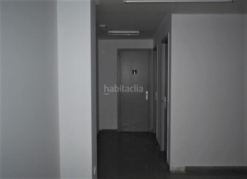 Foto f80a990b-c9e3-47e7-a0c8-bdf91ceaa610. Local commercial dans Lledoner Granollers