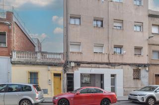 Appartement  C/ lleida. Solvia inmobiliaria  piso sant adrià de besòs