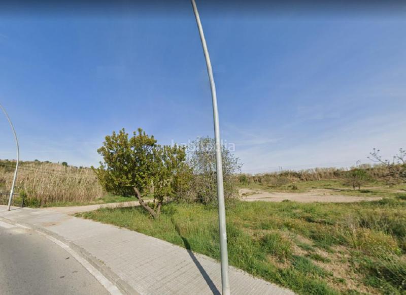 Foto a9c43b45-43dd-4e75-9f64-0d43e21a4ed0. Finca rústica solvia inmobiliaria suelo urbanizable en Terrassa