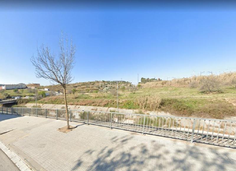 Foto e05187ca-724f-49b0-a018-34d50633f48c. Finca rústica solvia inmobiliaria suelo urbanizable en Terrassa
