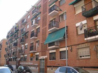 Etagenwohnung  C/ archidona. Solvia inmobiliaria  piso sabadell