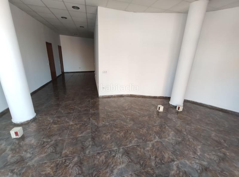 Foto b3e1d30e-2716-46d6-8820-83bef08eb87c. Local comercial a Roda de Ter