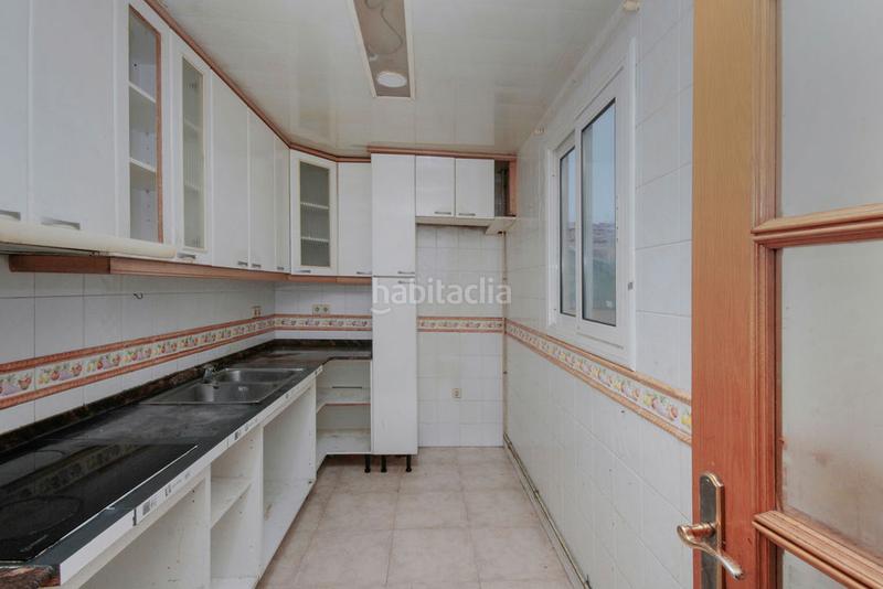 Foto e7503efa-c81a-4e6f-863f-5d0335df0b85. Piso solvia inmobiliaria piso en Ca n'Oriac Sabadell