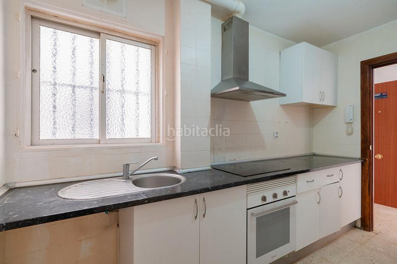 Foto 0d516161-99e6-4596-9865-33507fc5fb0f. Piso solvia inmobiliaria piso en Arroyo de la Miel Benalmádena
