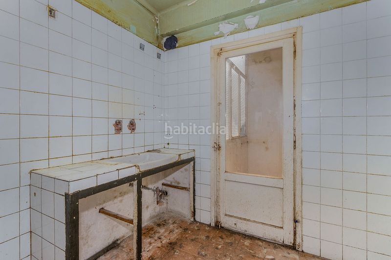 Foto cb68d03e-e3e9-47d9-9b21-bd0a5a58ec26. Pis a Barbastro