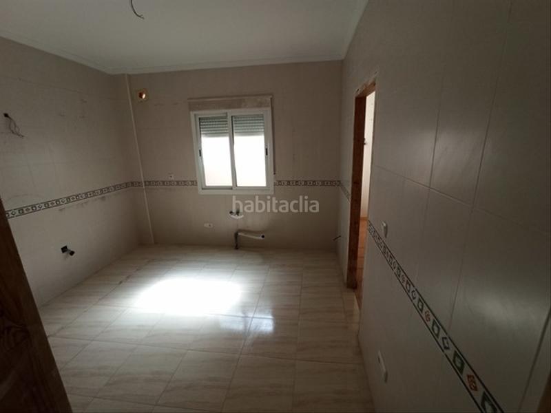 Foto 2ba7e329-4c6f-443a-89e2-30f199abcf7c. Pis a Zurgena