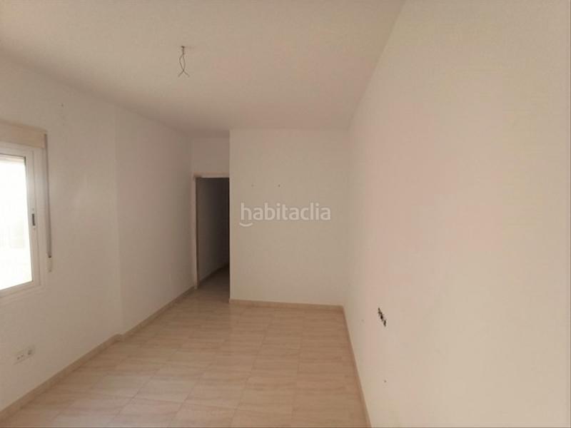 Foto 569f1cda-3b2c-4c6d-912e-7444a5c8aab0. Pis a Zurgena