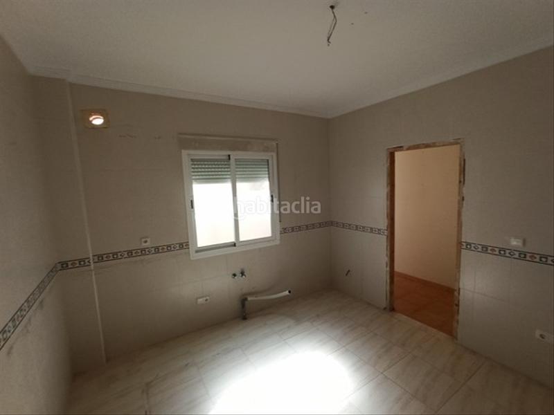 Foto e4ab4afd-2525-479a-b39f-c8370e5b404d. Pis a Zurgena