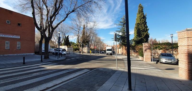 Foto 5d8cd0b3-dffa-48ce-84fc-3e28fcf9b446. Rent business premise in Centro Valdemoro