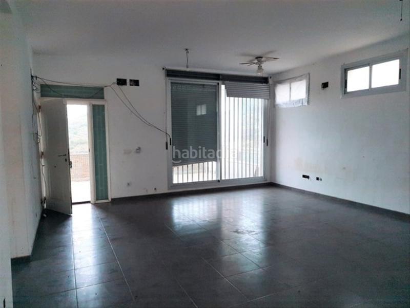 Foto 1593a966-bc85-47dc-8901-d13ecaa31f13. Chalet solvia inmobiliaria chalet independiente en Montroy
