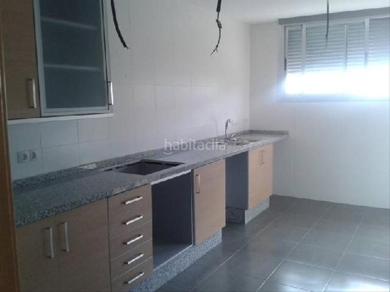 Foto bb9a1951-9084-489b-b41d-23e609696719. Chalet solvia inmobiliaria chalet independiente en Montroy