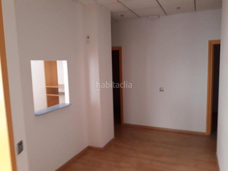 Foto 74e7b2a5-8ed6-4319-8f46-c5ef6af0d115. Local commercial dans Centelles