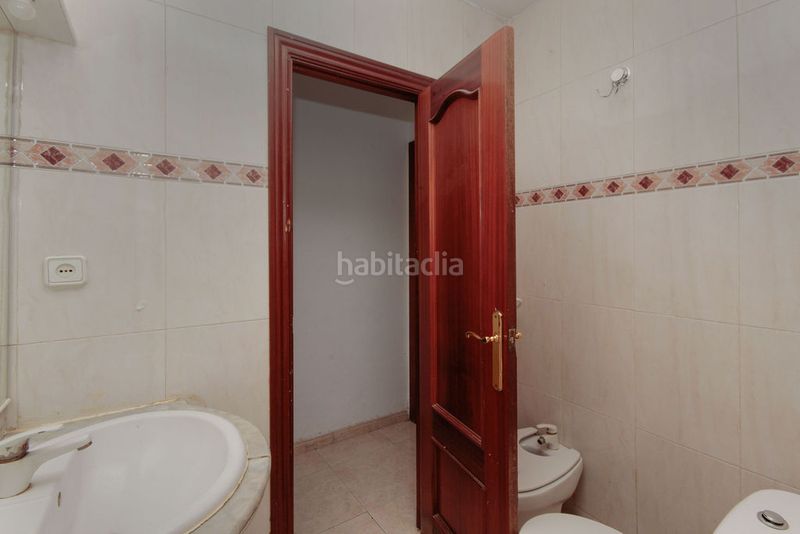 Foto 020c0a2d-56e5-40a3-83dd-778c7b12267f. Pis a Puigfred Badalona