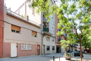 Appartement  C/ torrent den grau. Solvia inmobiliaria  piso badalona