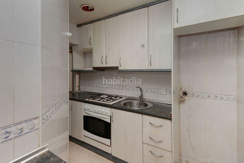 Foto b1d589dd-6b53-4704-b93a-b9f522814753. Pis a Puigfred Badalona