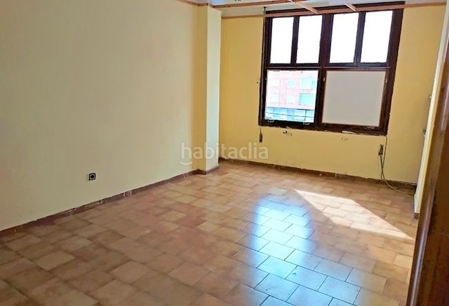 Foto 5ce77217-1b31-4581-b1de-186dea70bb9f. Pis a Petrer