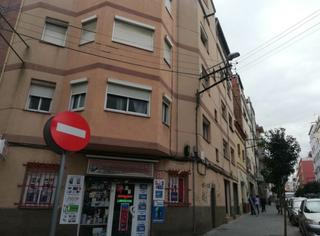 Piso  C/ jardi. Solvia inmobiliaria  piso hospitalet de llobregat el