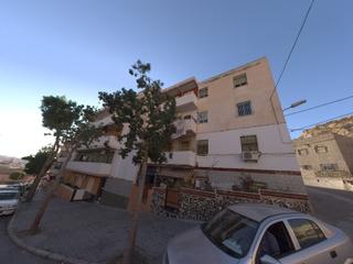 Pis  C/ revda madre m micalea. Solvia inmobiliaria  piso almería