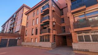Pis  Plaza pablo picasso. Solvia inmobiliaria  piso argentona