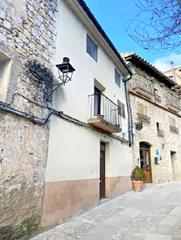Xalet  C/ codo. Solvia inmobiliaria  chalet independiente valderrobres