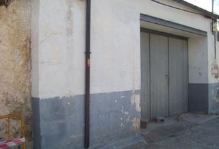 Local Comercial  C/ mediodía. Solvia inmobiliaria  locales cariñena