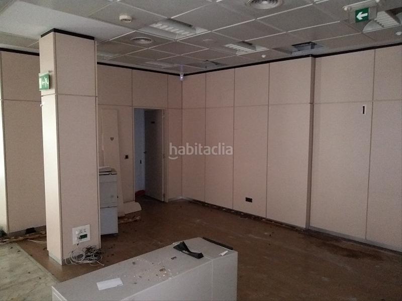 Foto 387e72ee-4c55-47c5-8444-c3737123e2e3. Local comercial a San Isidro Getafe