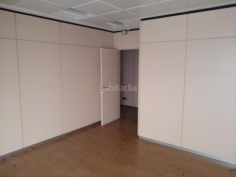 Foto bf459737-98a9-46d0-98de-802bd4da9e8c. Local comercial a San Isidro Getafe