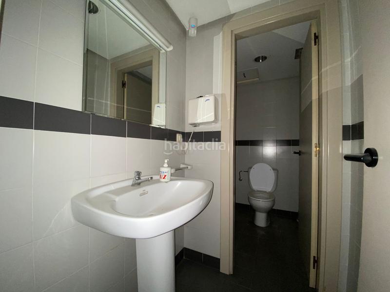 Foto 56c29b41-a53e-478d-8552-a143c528f01f. Business premise in Benalúa Alicante