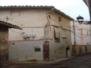 Xalet  C/ san jaime. Solvia inmobiliaria  chalet independiente nájera