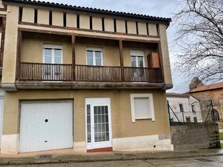 Xalet  C/ san román. Solvia inmobiliaria  chalet independiente cogollos