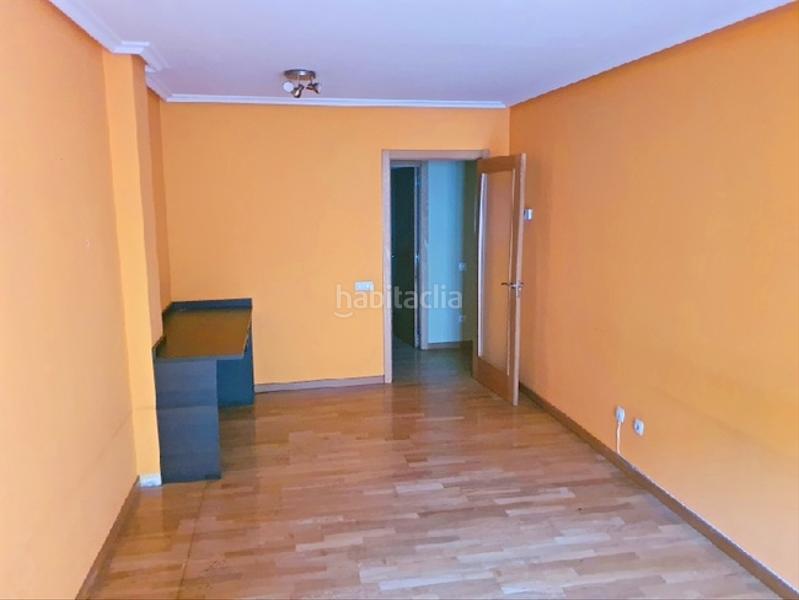 Foto c6dc1790-a255-468f-8eab-944214e97c9e. Piso solvia inmobiliaria piso en Sama Langreo