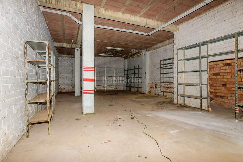 Foto 56bc6936-e6a0-4c1c-84a9-1426737a2229. Local comercial a Avenida Alemania-Italia Villarreal / Vila - real