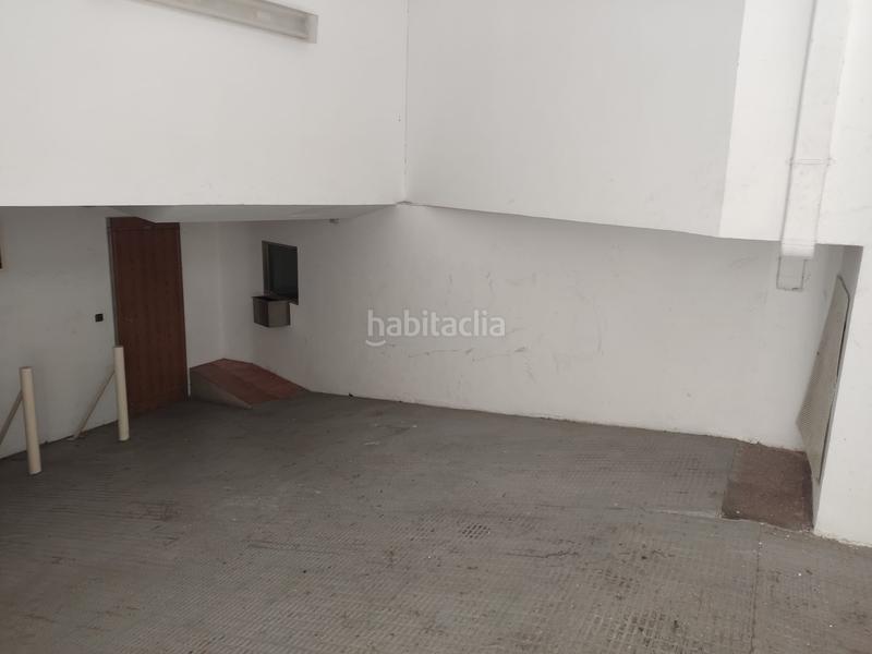 Foto 3f61127c-9202-4b04-a0e4-8bb3fda7d4f7. Local comercial solvia inmobiliaria locales en Centre Sant Boi de Llobregat
