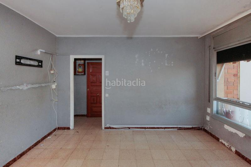 Foto 9b89186b-404d-4fd5-898d-62224736a4ba. Pis a Campoamor Sabadell