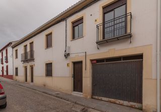 Parking coche  Cl antonio machado. Solvia inmobiliaria  garaje almodóvar del río
