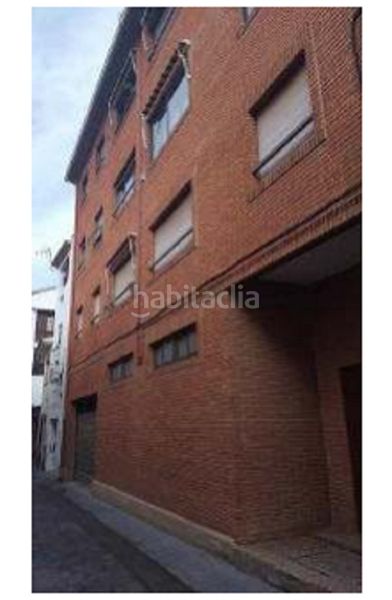 Foto 0f6e7b59-696f-4332-bddd-fdb53918aa87. Local comercial a Híjar