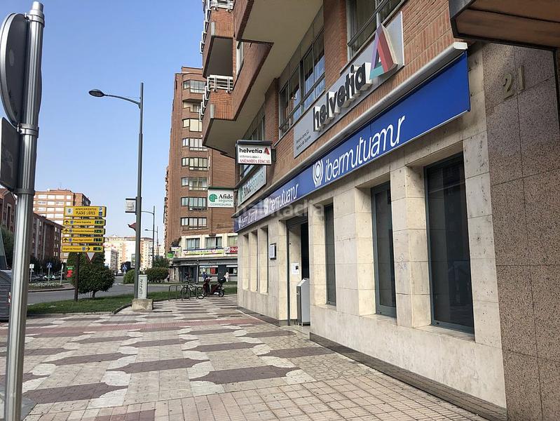 Foto 71dee3f3-89e9-4b46-88d1-9a34af49a392. Alquiler local comercial solvia inmobiliaria locales en Burgos