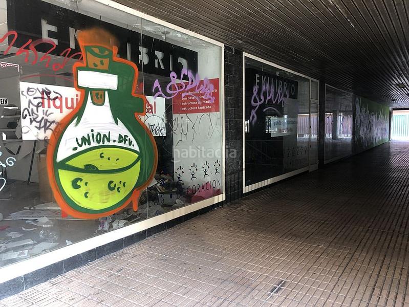 Foto 672ed5ba-f4cd-479d-af35-786b1817e990. Lloguer local comercial a Reyes Católicos Burgos