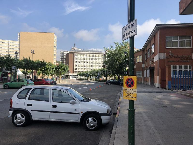 Foto 04ae92fd-2a08-42bd-8178-e8ccb33d0afd. Locale commerciale in Reyes Católicos Burgos