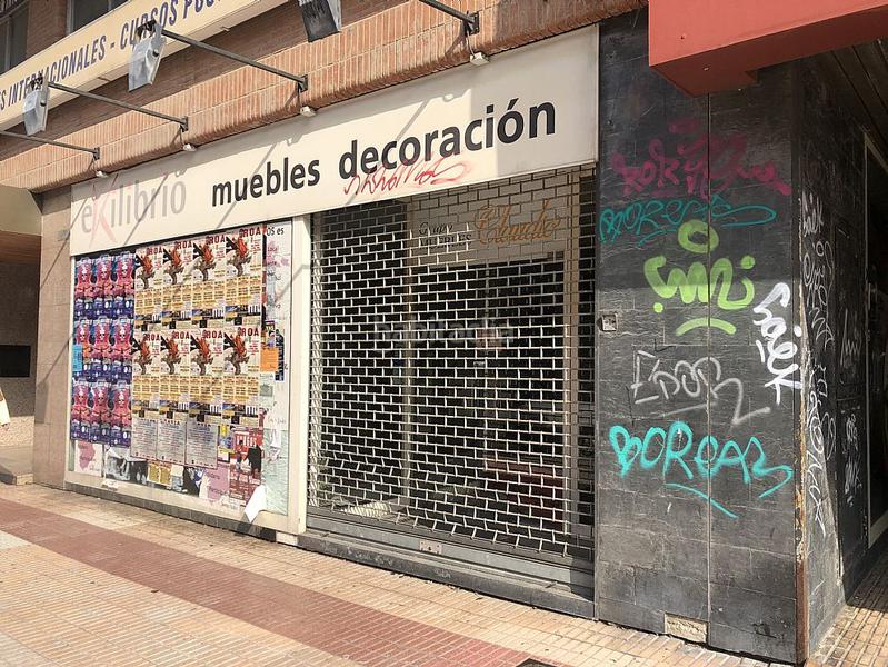 Foto 306633a8-2f9f-4d2b-91e7-91b3bc513330. Locale commerciale in Reyes Católicos Burgos