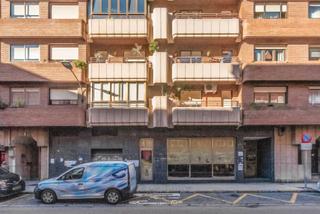 Locale commerciale in C/ Fuente el Sol