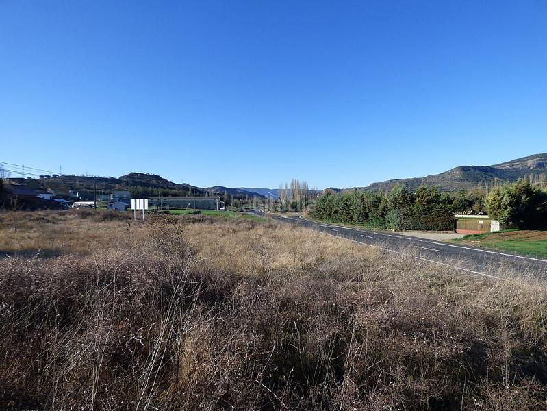 Foto 53f3bbdf-50a4-4627-b3da-00ee8077f278. Finca rústica solvia inmobiliaria suelo urbano no consolidado en Graus