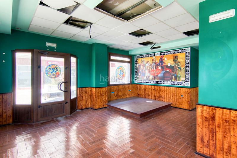 Foto 4c92bc9c-72ea-4980-88d6-48cf506bfbfa. Local commercial dans Corrales de Buelna (Los)