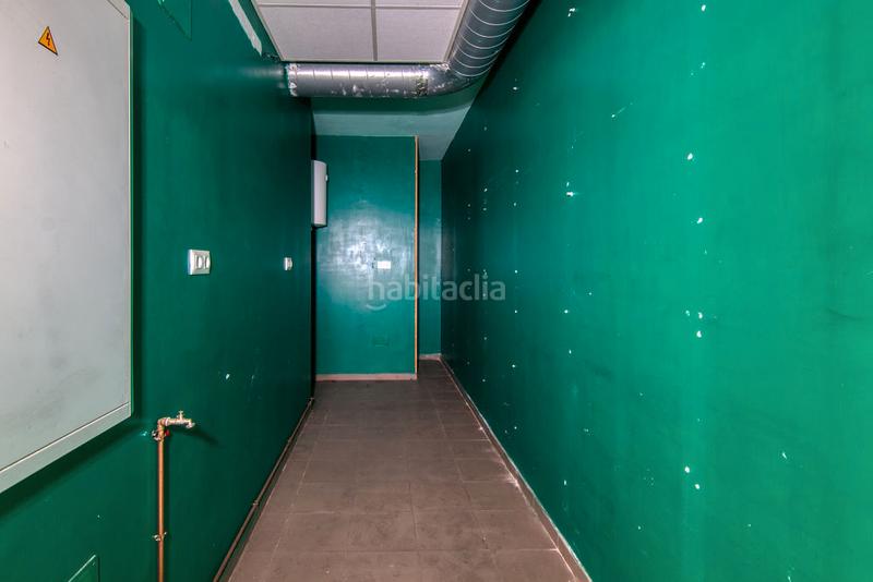 Foto bcf7531f-f54b-4e91-b90b-03293d63132f. Local commercial dans Corrales de Buelna (Los)