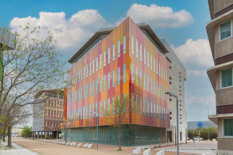 Foto 70bd8cca-de33-45c3-99ad-febb2c876fc4. Office space in Garrapinillos Zaragoza