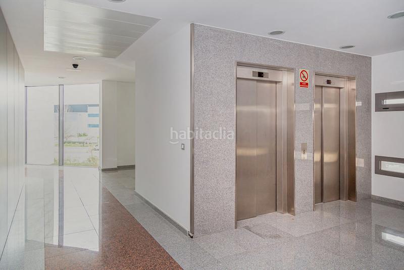 Foto 13ac5142-98b6-4394-9824-5c5a8d6d032a. Office space in Garrapinillos Zaragoza