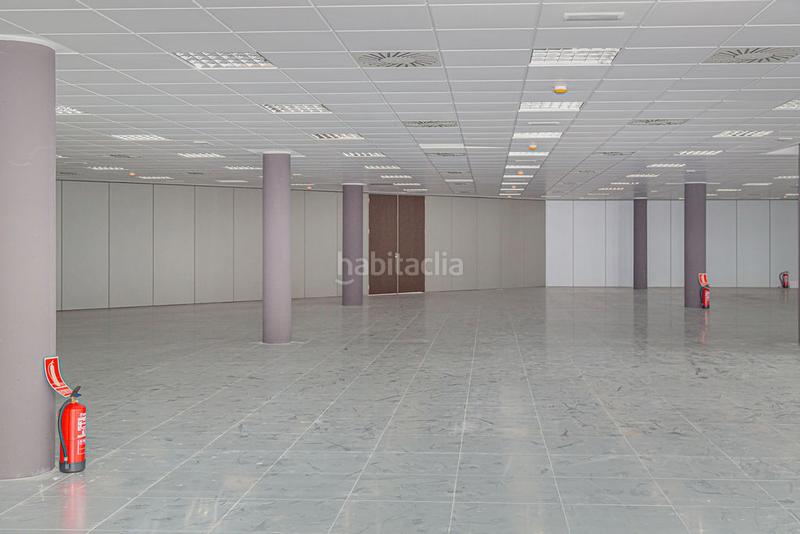 Foto 1fe10df1-e595-4c2e-96e5-6bc2c810317e. Ufficio in Garrapinillos Zaragoza