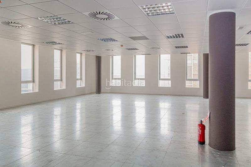 Foto fc45940c-9d6d-48eb-89dc-4d6272ec1d27. Ufficio in Garrapinillos Zaragoza