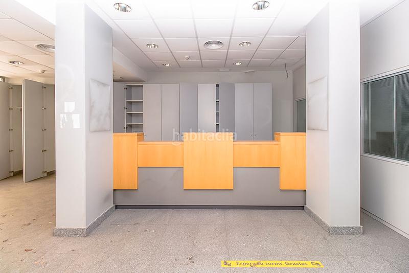 Foto a2e3042d-636b-42c2-b0ff-a120c8debd01. Alquiler local comercial solvia inmobiliaria locales en Ciudad Real