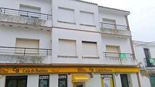 Apartament  Cl corredera. Solvia inmobiliaria  apartamento alconchel